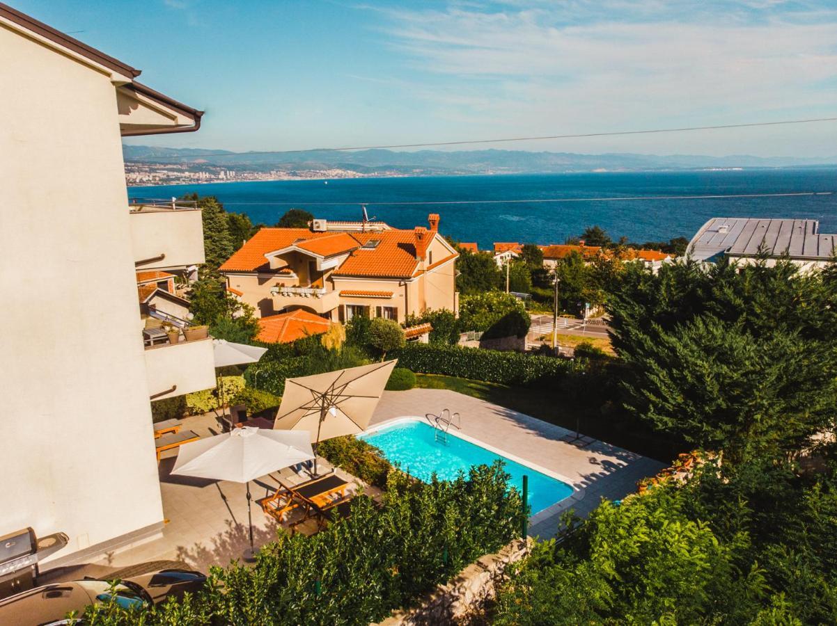 Ičići Panoramic Apartment Sea View And Pool Opatija מראה חיצוני תמונה